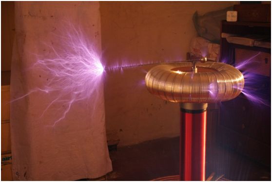 Tesla coil test smart lock